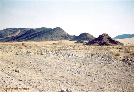 desert pavement|reg or stony desert.